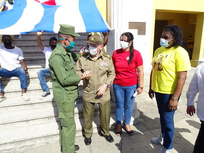 El fortuito encuentro con el Comandante de la Revolución Ramiro Valdés ha sido lo más grande para el subteniente José Emmanuel.