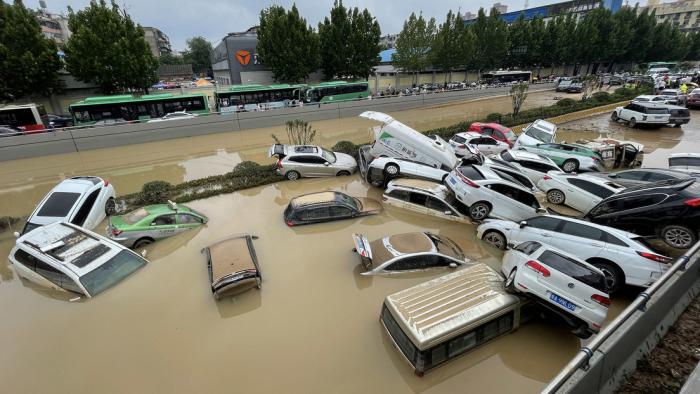 Inundaciones en la ciudad de Zhengzhou, China. Foto: AFP