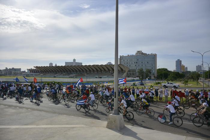 Este 5 de agosto la juventud capitalina, en representacion de todos los jóvenes cubanos, lleva a cabo la Caravana Victoria Popular