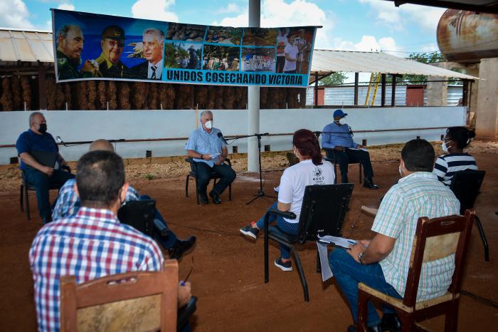 Encuentro con productores agropecuarios