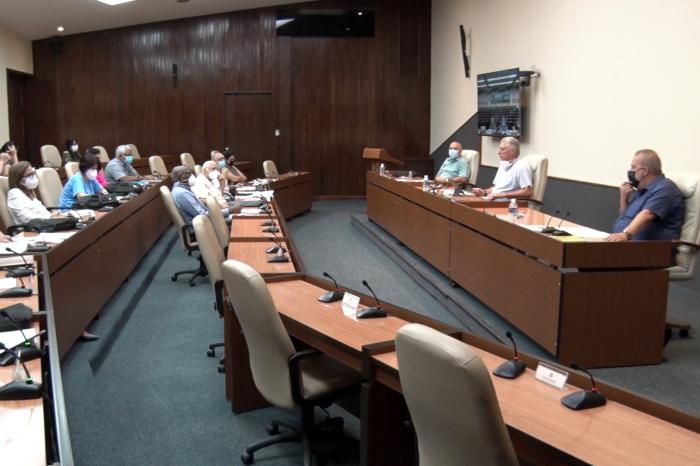 Estudios Revolución