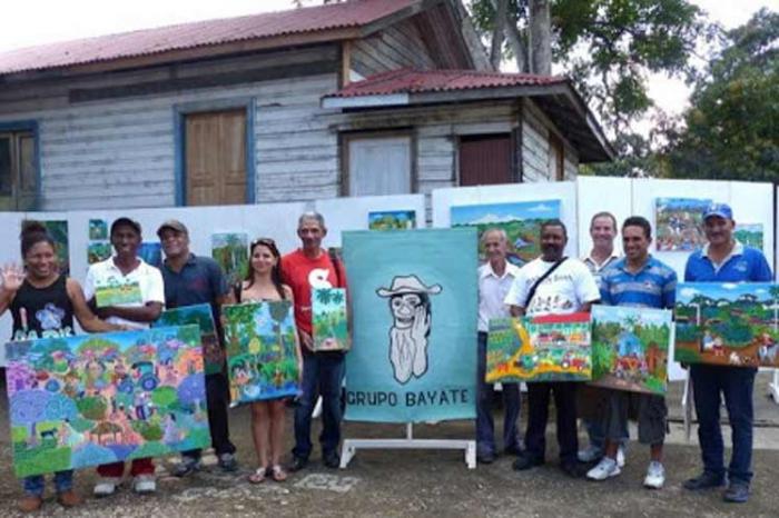 Imagen de archivo del Grupo Bayate, pintores del municipio Julio Antonio Mella, en Santiago de Cuba
