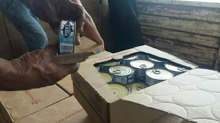 El atún será distribuido según la composición de los núcleos.