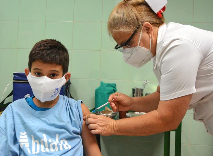 Ensayo clínico pediátrico con la vacuna cubana Abdala en niños de tres a once años de edad.