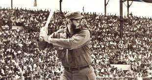 Fidel bateando