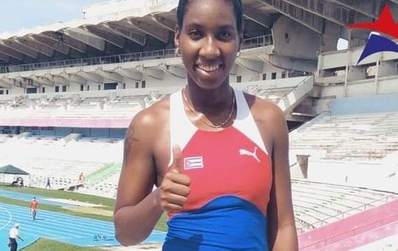 Yiselena Ballar Rojas.