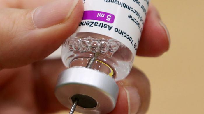 EE.UU. suspende fabricación de vacunas de AstraZeneca