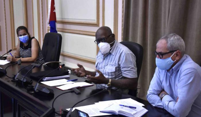 En la jornada se analizó detalladamente el estado de la atención a los planteamientos de la población