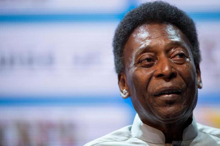 Pelé espera los resultados tras ser operado del Colon. Foto: Getty Images