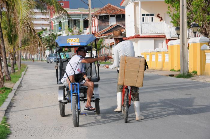 Cuentapropistas en Punta La Gorda en Cienfuegos.