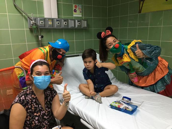 En el hospital pediátrico Juan Manuel Márquez, de La Habana, se suministró en la mañana del 24 de agosto la tercera dosis Soberana Plus a los niños de 3 a 11 años incluidos en ese ensayo que transcurre con éxito. Protección contra la Covid-19 - Coronavirus - nasobuco