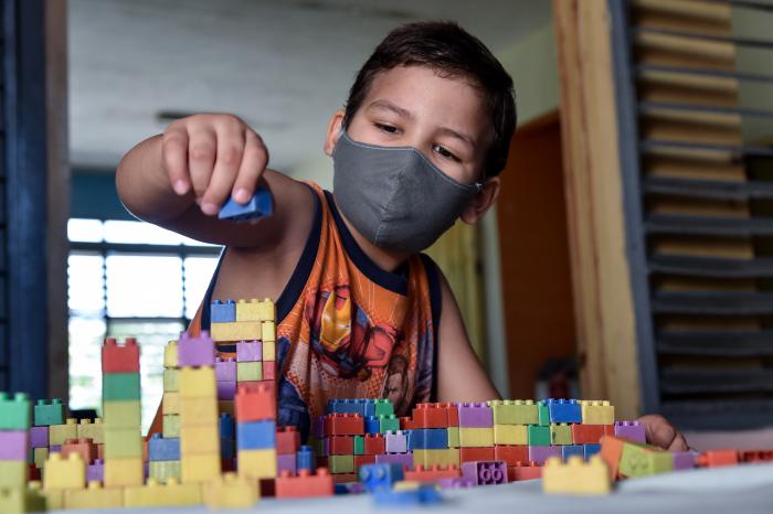 Se han utilizado, en la mayor parte de los casos, las escuelas como vacunatorios, incluidos los círculos infantiles