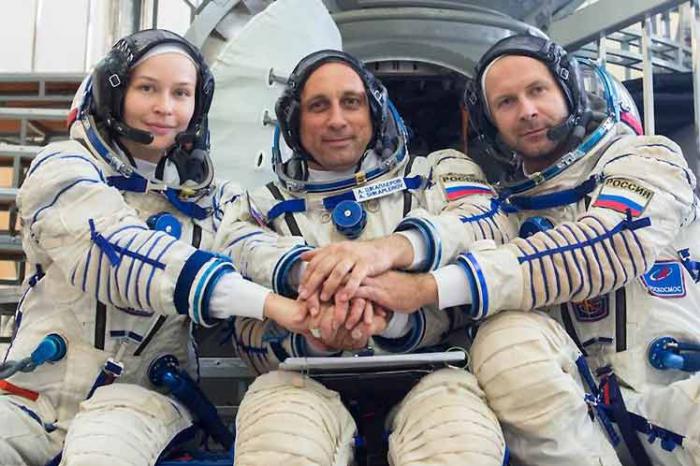Desafío, primera película rusa en filmarse en el cosmos