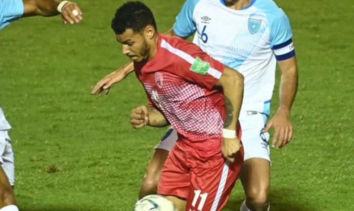 Onel Hernández lidera a los Leones del Caribe 