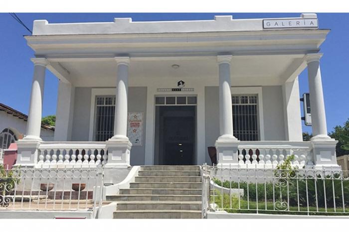 Paisajes de la memoria reune obras de Premios nacionales de las Artes Plásticas y de otros creadores en homenaje a Fundación Caguayo