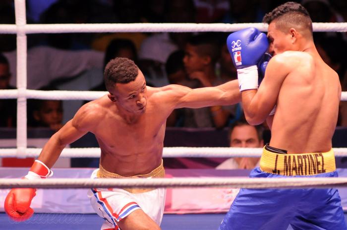 Lázaro Álvarez (izquierda) buscará su cuarta corona mundial.      Foto: Ismael Batista Ramírez
