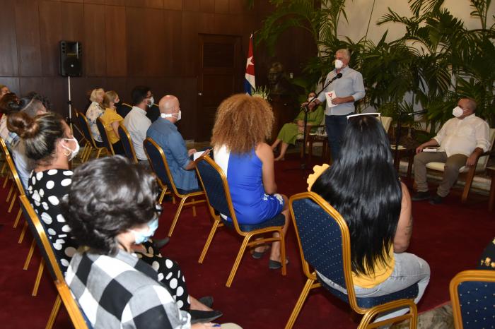 encuentro de Diaz-Canel con comunidad LGBTI