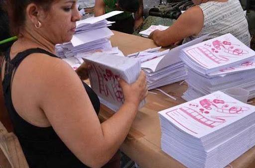cuadernos escolares