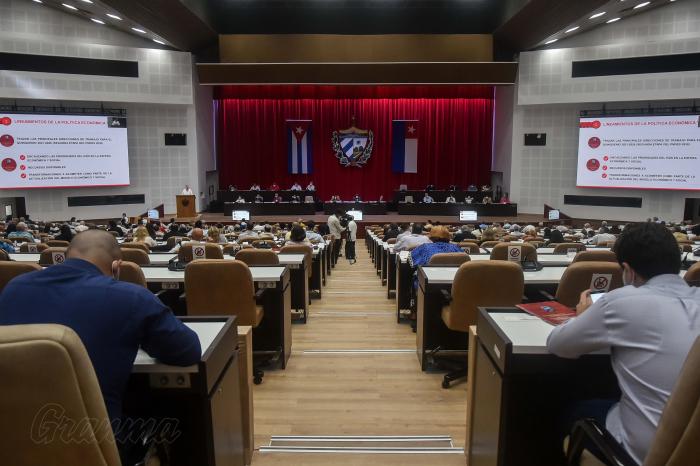 Se destacó la necesidad de que el trabajo y la laboriosidad constituyan valores morales cardinales para que el trabajo se convierta en la vía fundamental de satisfacción de las necesidades de la población. FOTO: ARIEL CECILIO LEMUS 
