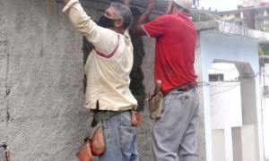 Construccion de vivienda en el barrio el Fanguito.