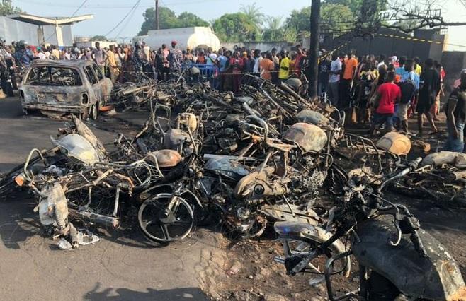 Explosión de un camión cisterna en Sierra Leona.