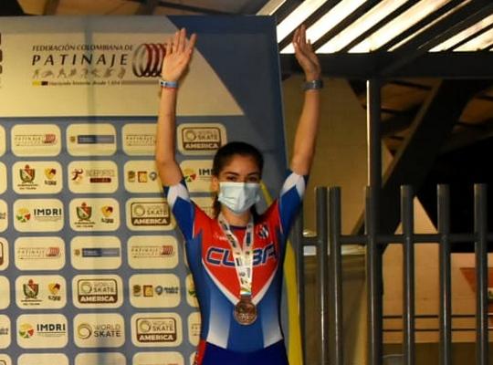 Adriana Cantillo consiguió una histórica actuación en el Campeonato Panamericano de Patinaje de Velocidad que se disputa en Ibague, Colombia, donde obtuvo la medalla de bronce en los cien metros circuito ruta Protección contra la Covid-19-Coronavirus - nasobuco