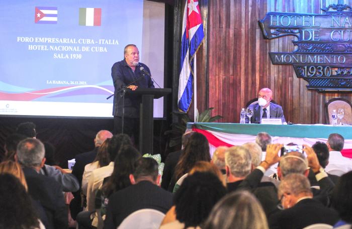 Palabras de Manuel Marrero Cruz, Primer Ministro en el Foro empresarial Cuba-Italia,con la participación del Excmo. Sr. Roberto Vellano, embajador de la República de Italia en Cuba; desarrollado en el Hotel Nacional, Vedado, Plaza
