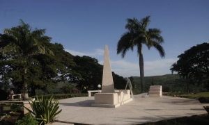 Tributo a los ocho estudiantes de Medicina
