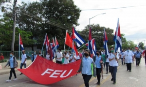 Homenaje a los 8 estudiantes de Medicina en Holguín