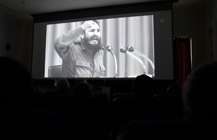 Premier oficial del mediometraje (Hoy va a hablar Fidel) del director Jorge Luis Sánchez, presentes Rene González Barrios, director del Centro Fidel Castro Ruz, Ramón Sanada, presidente ICAIC