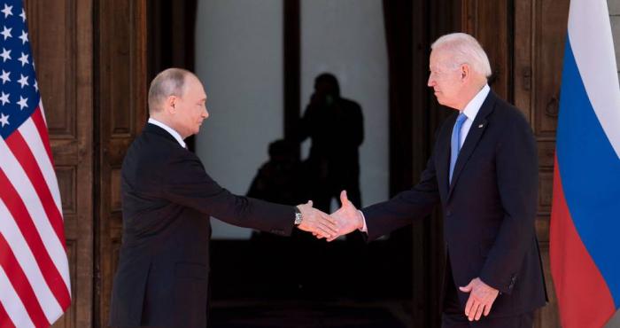 pUTIN Y BAIDEN