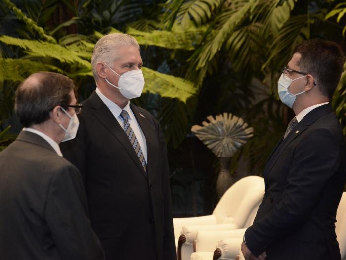 Recibe Presidente Díaz-Canel las Cartas Credenciales de nuevos embajadores