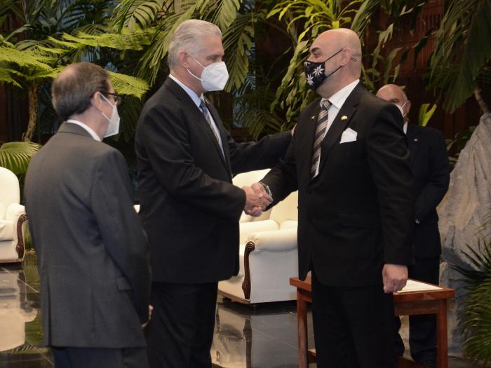 Recibe Presidente Díaz-Canel las Cartas Credenciales de nuevos embajadores