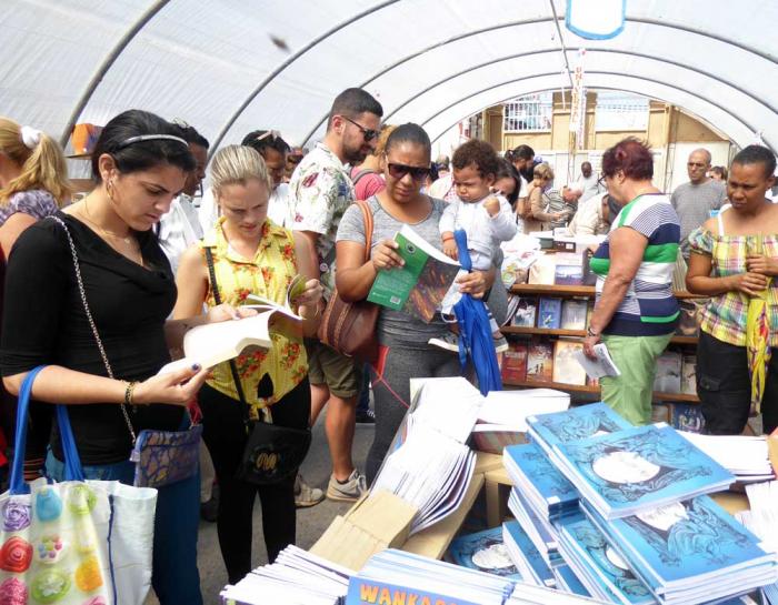 Feria del libro en Pinar del Rio 2019