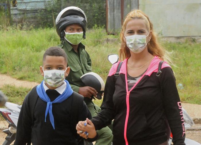 Inicio del curso escolar, desarrollado en la escuela Cor. Martín Marrero, Rpto. Naroca, Boyeros