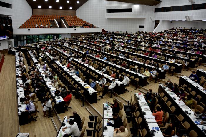 8vo Perìodo Ordinario de Sesiones de la IX Legislatura, con la presencia de Miguel Díaz-Canel Bermúdez, Primer Secretario del Partido y Presidente de la República de Cuba; Esteban Lazo Hernández, Presidente de la ANPP y del Consejo de Estado. Plenario