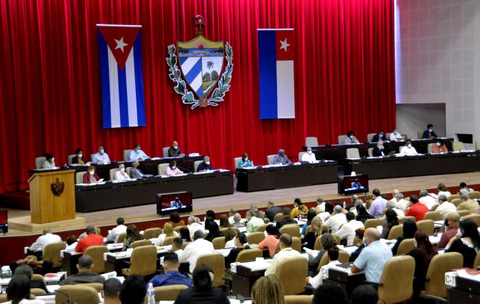 8vo Perìodo Ordinario de Sesiones de la IX Legislatura, con la presencia de Miguel Díaz-Canel Bermúdez, Primer Secretario del Partido y Presidente de la República de Cuba; Esteban Lazo Hernández, Presidente de la ANPP y del Consejo de Estado. Plenario