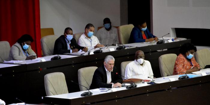 8vo Perìodo Ordinario de Sesiones de la IX Legislatura, con la presencia de Miguel Díaz-Canel Bermúdez, Primer Secretario del Partido y Presidente de la República de Cuba; Esteban Lazo Hernández, Presidente de la ANPP y del Consejo de Estado. Plenario. Inversiòn extranjera.