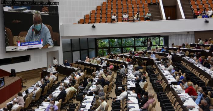 8vo Perìodo Ordinario de Sesiones de la IX Legislatura, con la presencia de Miguel Díaz-Canel Bermúdez, Primer Secretario del Partido y Presidente de la República de Cuba; Esteban Lazo Hernández, Presidente de la ANPP y del Consejo de Estado. Plenario. Comercio Interior