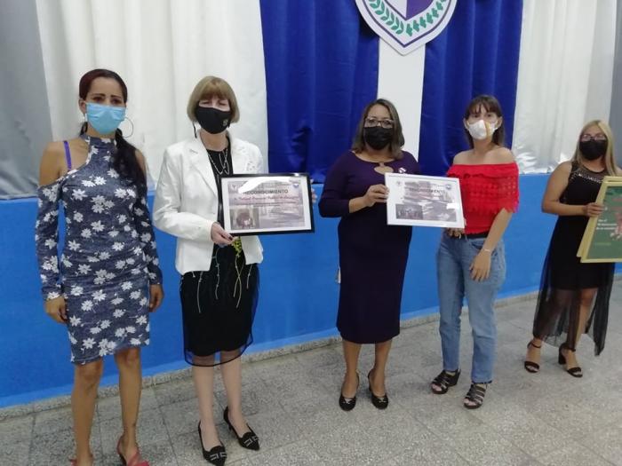 Cerca de una veintena de profesionales de nuevo ingreso firmaron el Código de Ética de los Cuadros y Trabajadores de la Fiscalía General de la República 