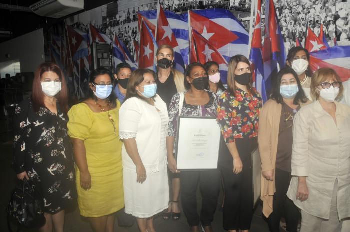 Acto por el 33  Aniversario del CENESEX, de los trabajadores del centro.