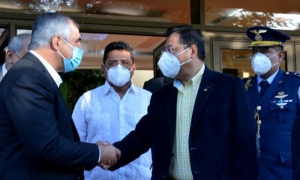 Visita del presidente de Bolivia Luis Arce al CIGB