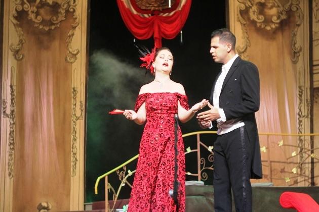 Opereta La viuda alegre, por el Teatro Lírico Rodrigo Prats, de Holguín.