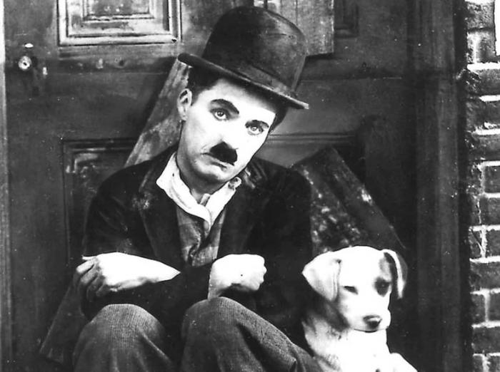 Charles Chaplin. 