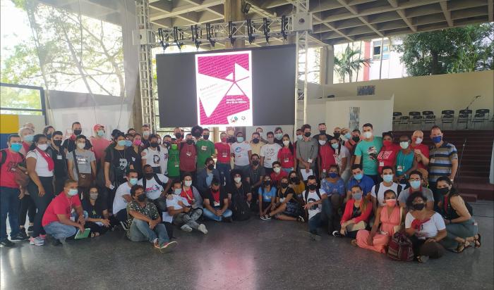 En La Comuna socializaron experiencias de trabajo comunitario, formación política, generación de contenidos y trabajo en las redes, al tiempo que se efectuaron actividades culturales. Foto tomada del perfil de FB de La Comuna