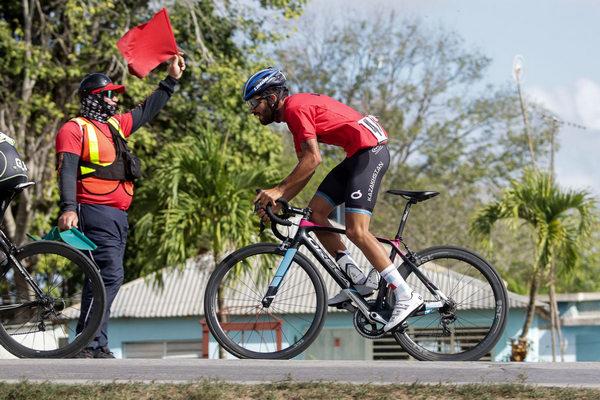 El ganador de la vuelta al oriente cubano, Juan Manuel Cabrera. Foto: Calixto N. Llanes/Periódico JIT (Cuba)