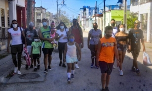 Por las garantías de emancipación y de seguridad que entraña para la familia cubana, con la concepción del Código de las Familias estamos defendiendo el socialismo, aseveró Díaz-Canel. foto: Ismael Batista Ramírez	