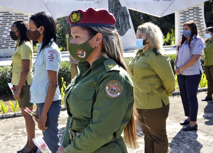 Homenaje de las FAR y el Minint a la mujer cubana