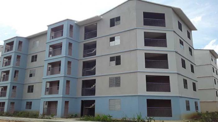 Nueva edificación en la comunidad Ramón Domínguez de la Peña, en el municipio Venezuela 