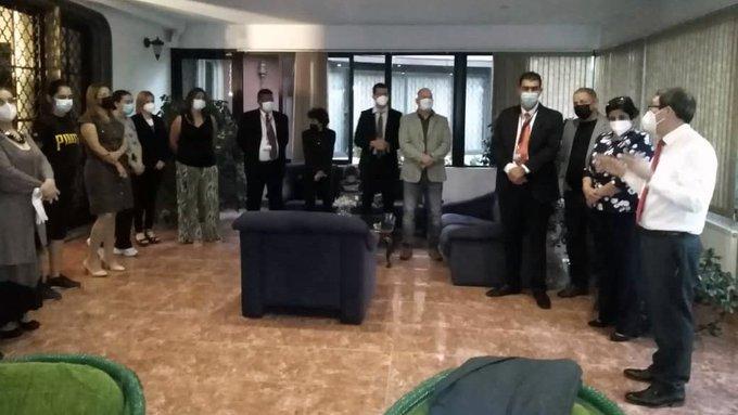 Visita del canciller Bruno Rodríguez a la embajada en Santiago de Chile. Foto: Twitter de Bruno Rodríguez